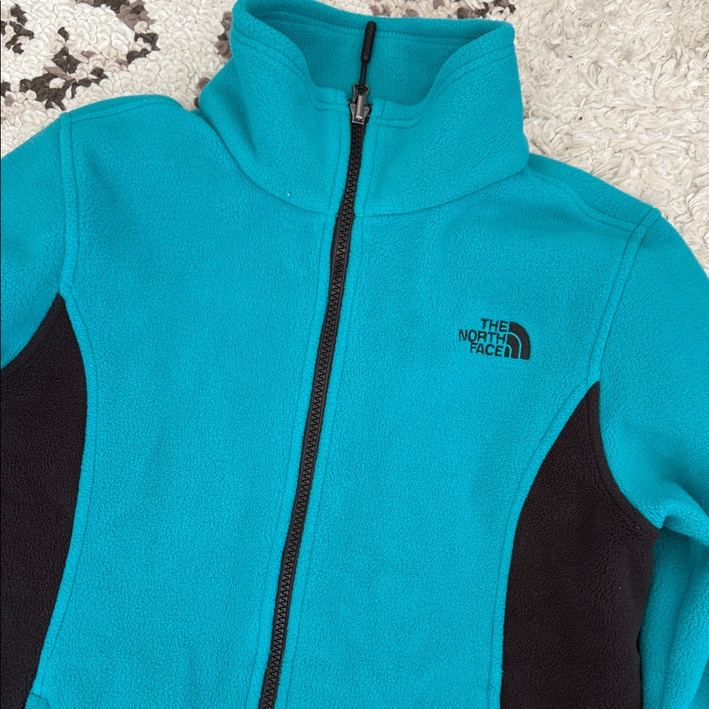 The North Face Women’s Teal and Black Fleece Jacket